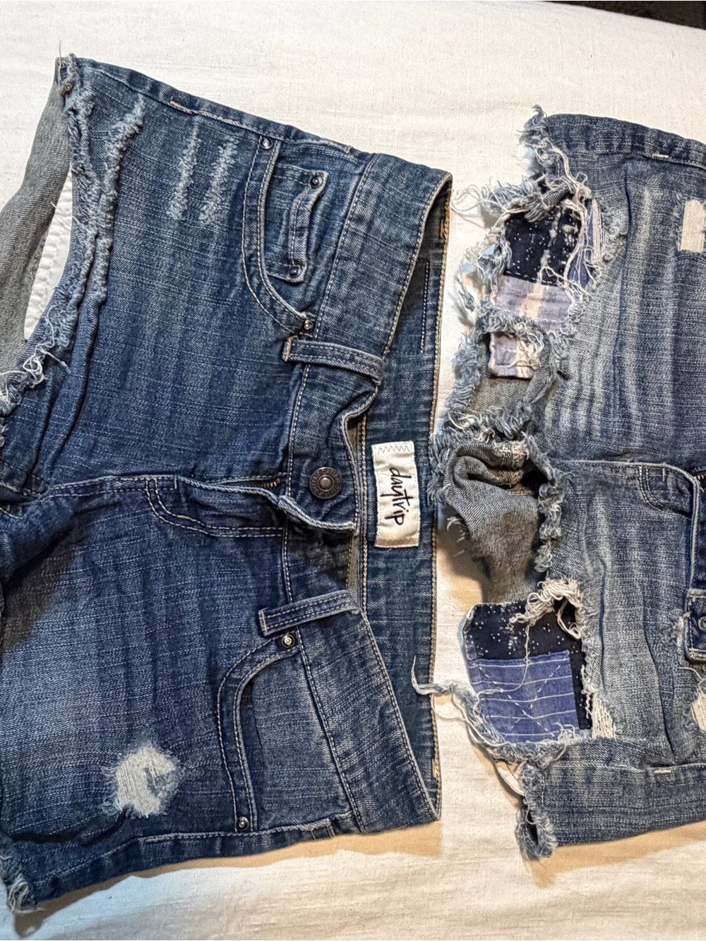 Daytrip Women's Distressed Dark Blue Patchwork Jeans